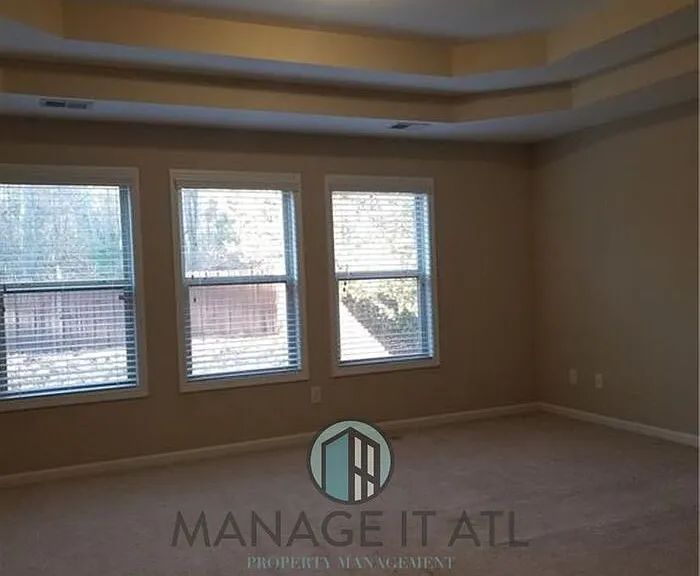 3673 Fallen Oak Dr — Photo 15