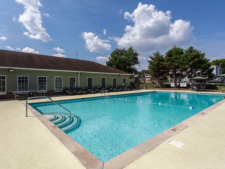 Jackson Grove Apartment Homes — Photo 13