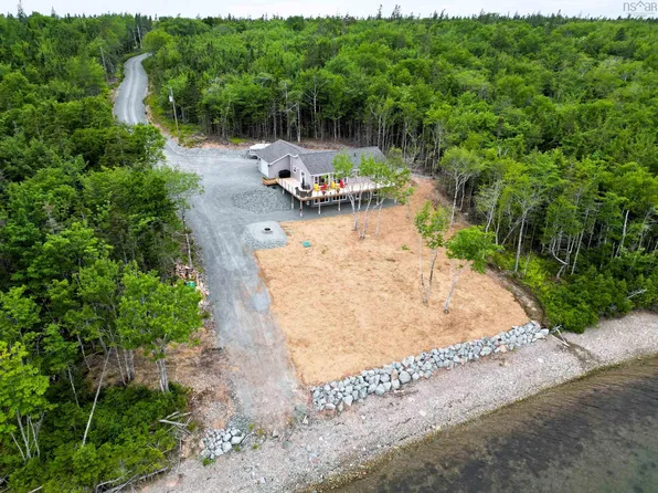 259 Maple Dr, Inverness, NS B0E 2K0