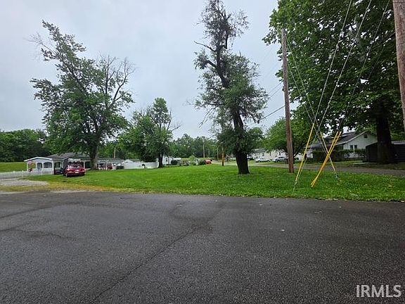 3rd image of 2801 N Heidelbach Ave