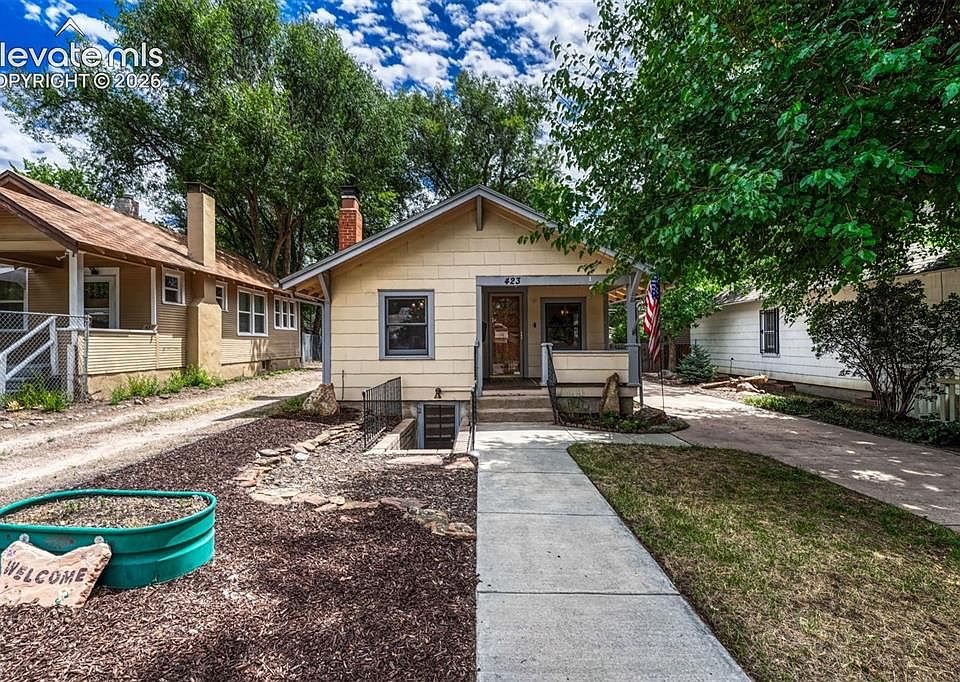 1st image of 423 Custer Ave