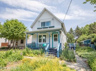 416 15th St N, Moorhead, MN 56560