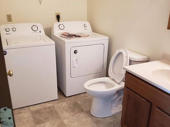 5th image of 1689 Dayton St APT 2