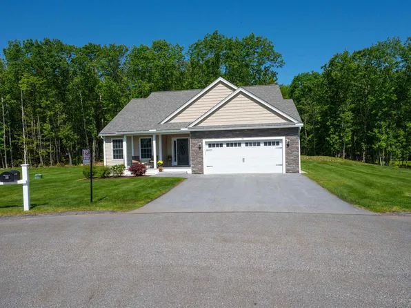 91 Pineview Drive, Candia, NH 03034