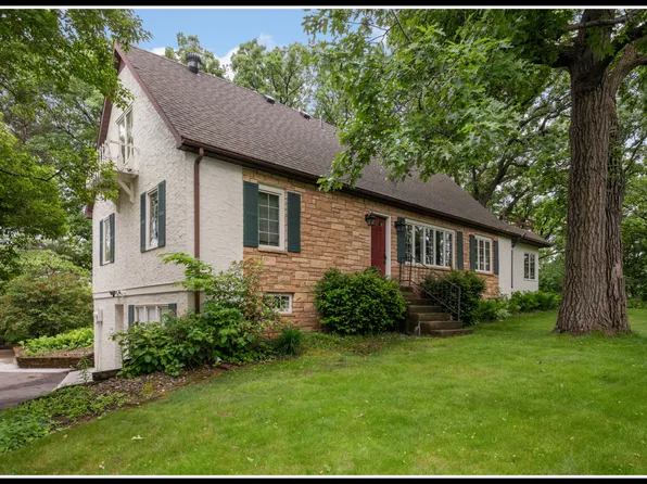 15125 Glen Oak St, Minnetonka, MN 55345