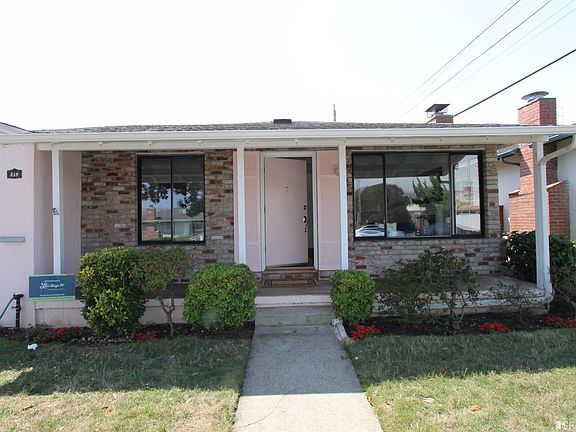 2nd image of 359 Serra Dr