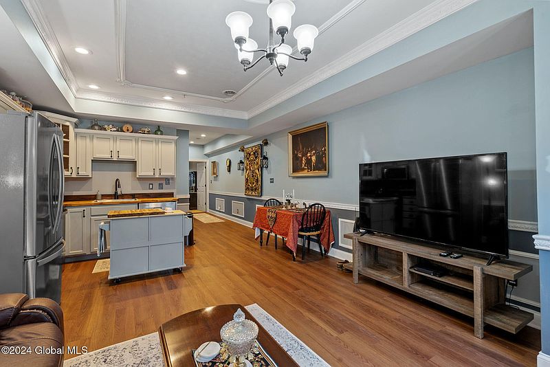 5th image of 80 Maple Avenue APT C