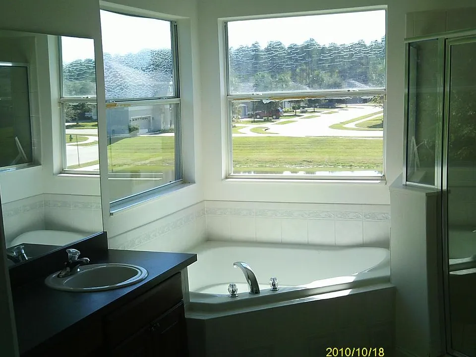 Monroe View Trl