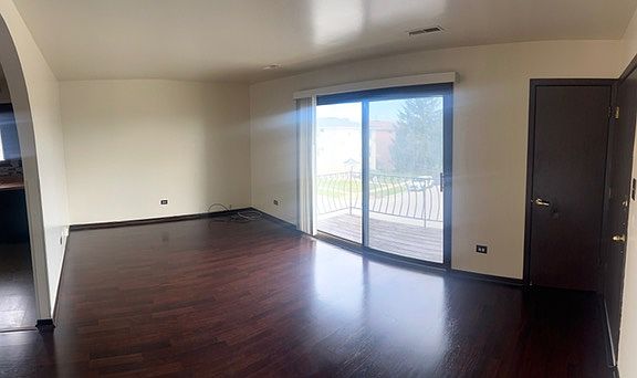 4th image of 90 Luella Ave #3