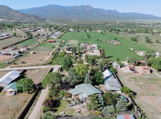 40 La Morada Rd, Taos, NM 87557