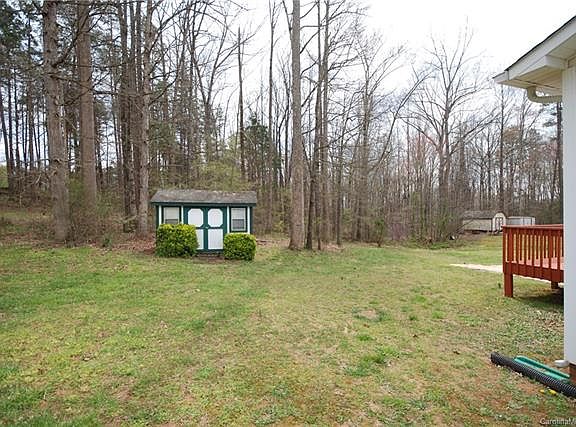 2nd image of 123 Bramblewood Dr