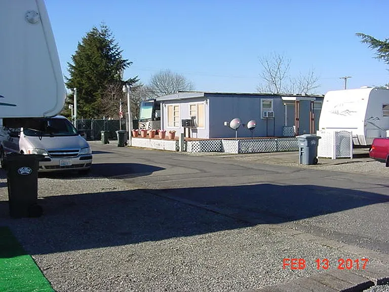 909 136th Street Ct S #5B — Photo 25