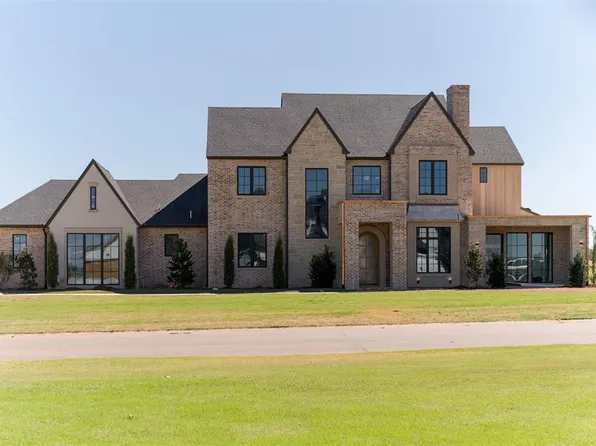 20886 Alba Ct, Edmond, OK 73012