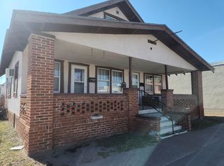 702 S East St, Broken Bow, NE 68822