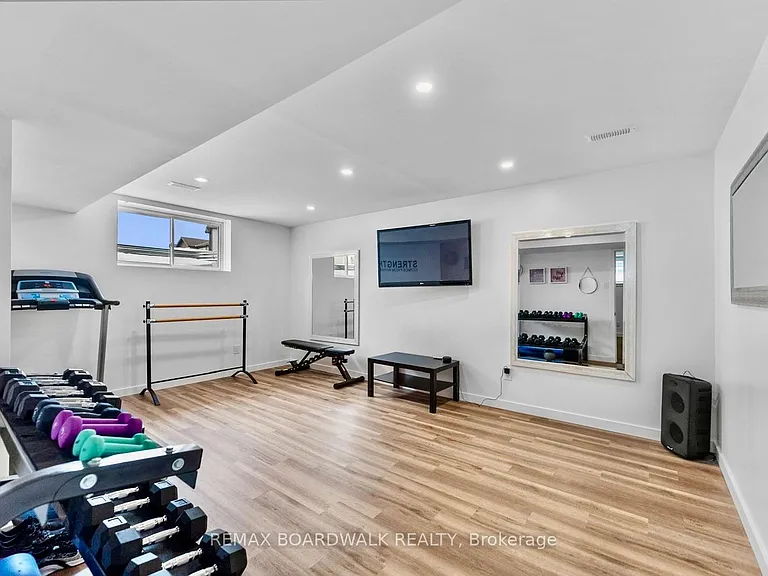52 Big Dipper St — Photo 46