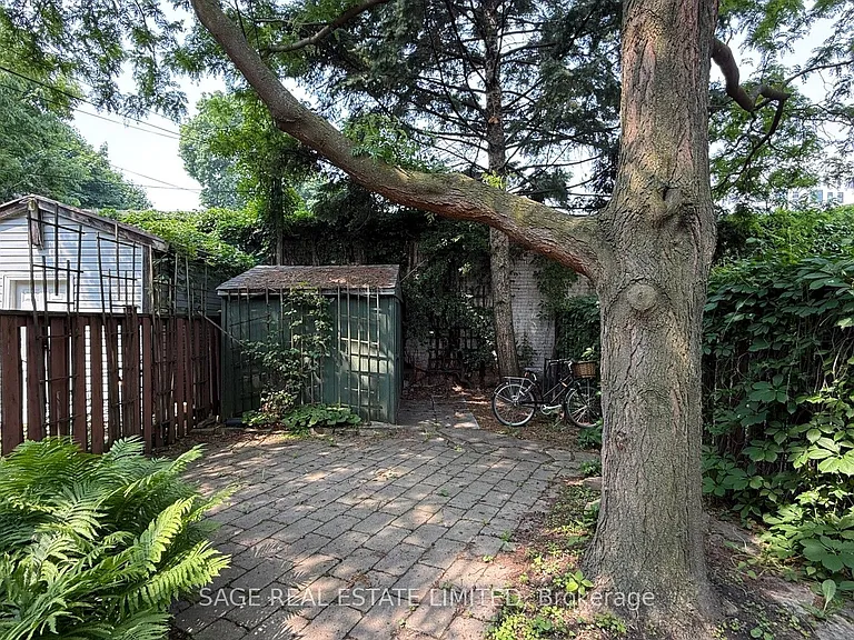 532 Brunswick Ave #LOWER — Photo 19