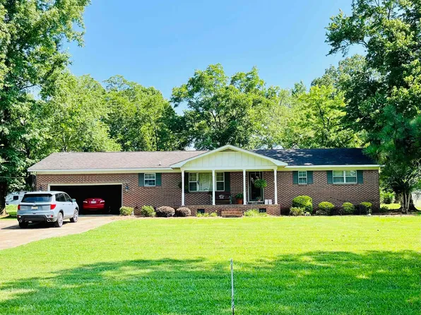216 Casey Dr, Gadsden, AL 35903