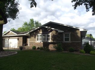 1002 Countryside Dr, Brookfield, MO 64628