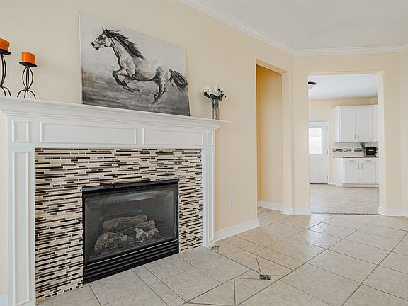 2nd image of 8510 Brighton Lake Ln #8510