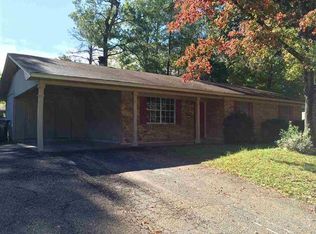 1122 Rolling Hills Dr, Longview, TX 75604