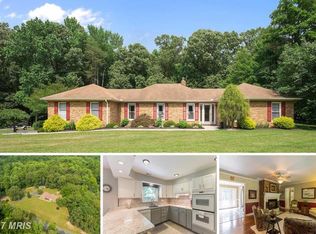 2221 Huntingfields Dr, Huntingtown, MD 20639