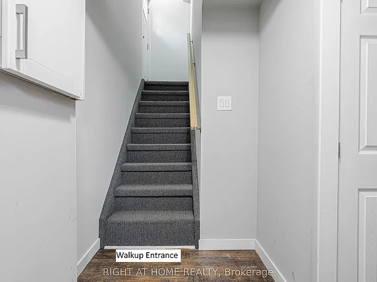 297 Geneva Ave #LOWER — Photo 11