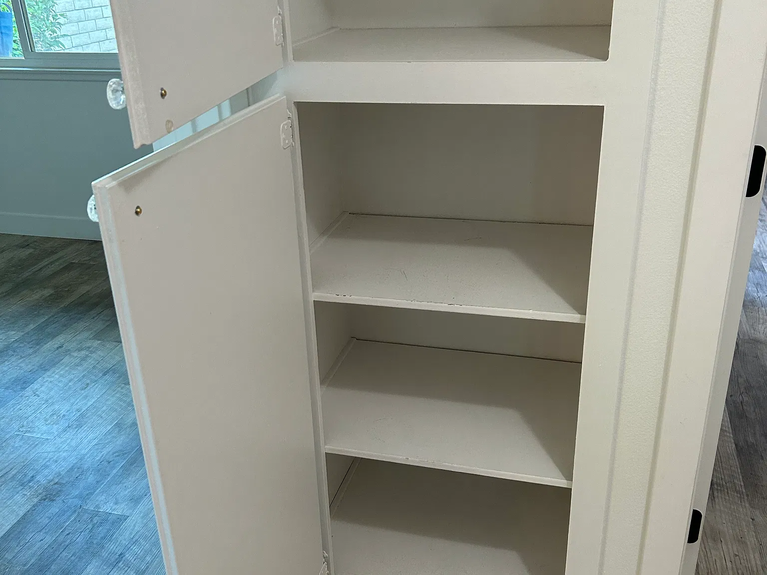 1 bed, 350 sqft, $1,250 — Photo 4
