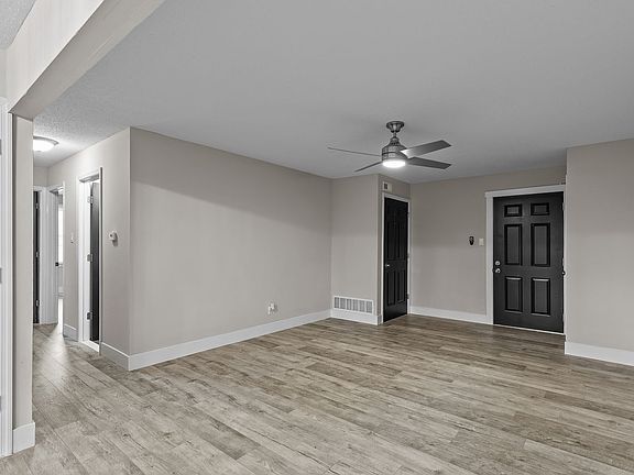 3rd image of 341 W Pacific Ave #2B-1Ba-1200Sqft