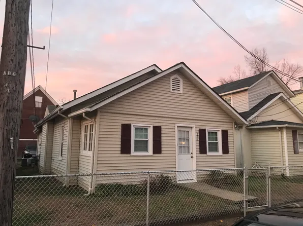 276 4th Ave #1, Quantico, VA 22134