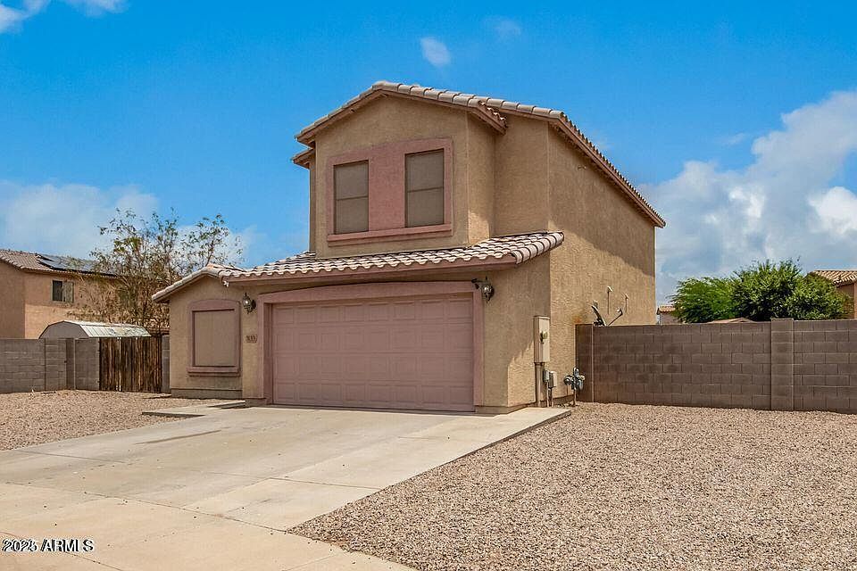 1st image of 833 W SUNSET Court