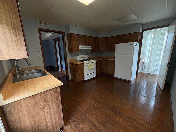 2nd image of 2108 20th Ave