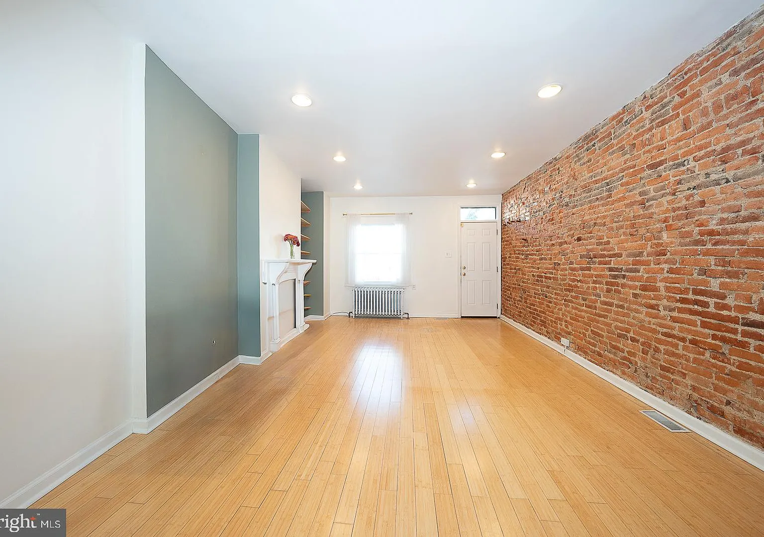 2 bed, 1.0 bath, 1000 sqft, $1,850 — Photo 4