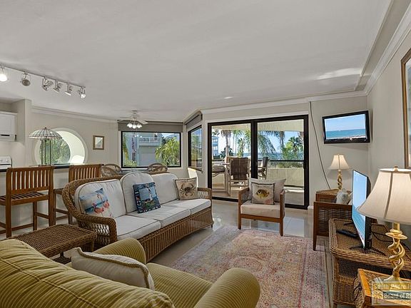 2nd image of 220 W Cora Lee Dr #109