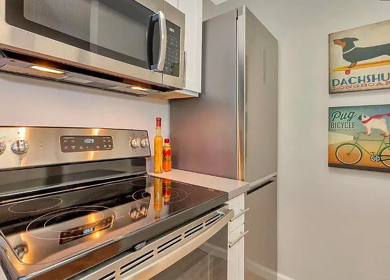 151 Lakeside Dr #307 — Photo 11
