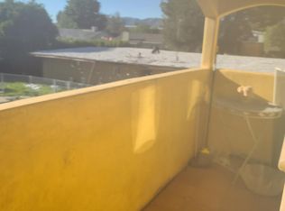 18132 Sunburst St, Northridge, CA 91325