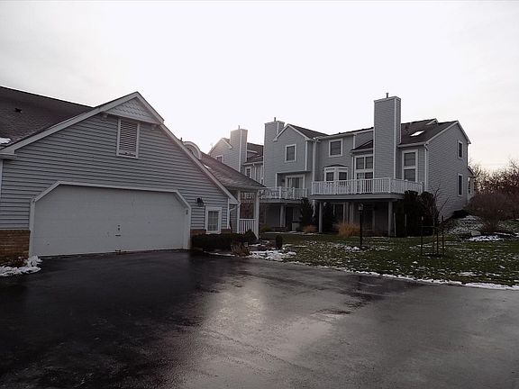 3rd image of 29 Yacht Club Dr