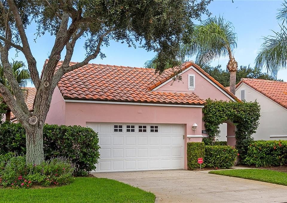 1st image of 1644 Victoria Cir
