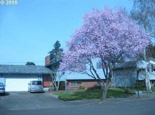 16823 SE Haig St, Portland, OR 97236