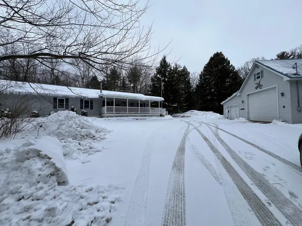 528 Smithfield Road, Oakland, ME 04963