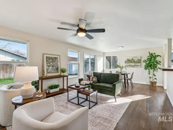 7124 W Lamplighter St, Boise, ID 83714