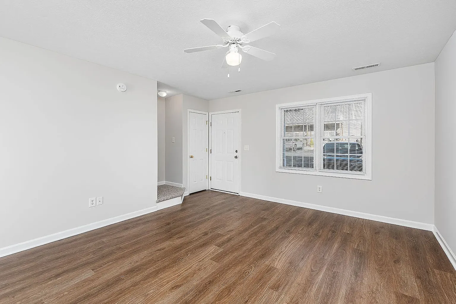 1009 Seth Drive — Photo 4