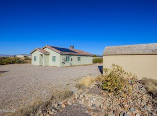 780 N Maxine Dr, Vail, AZ 85641