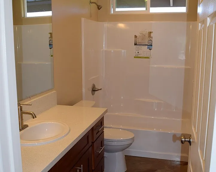 1767 Kilauea Ave #10 — Photo 6