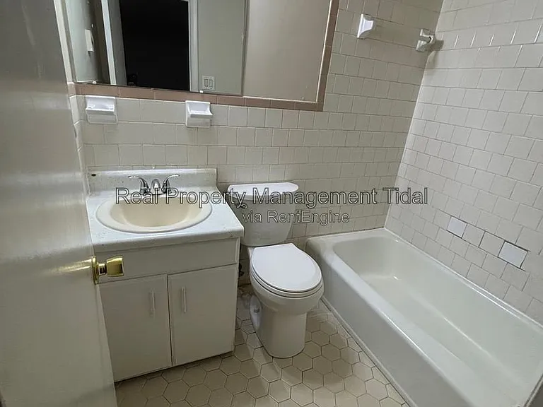 5667 Brickell Rd #20 — Photo 13