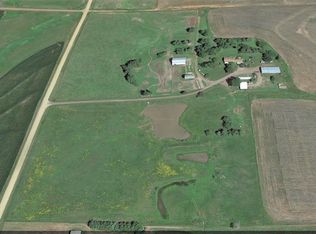 216 16th Rd, Oketo, KS 66518