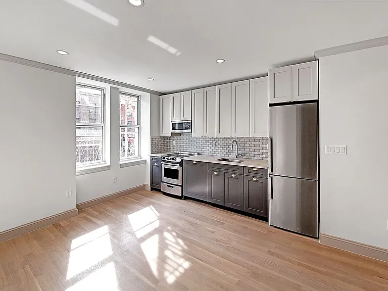 57 2nd Ave #2/3 — Photo 6