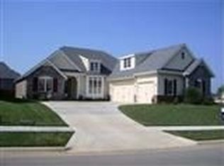 812 Beaufort St, Nixa, MO 65714