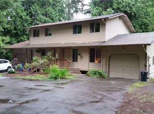 4234 Winns Hollow Ln, Clinton, WA 98236