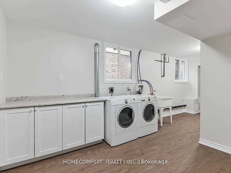 19 Pomander Rd — Photo 8