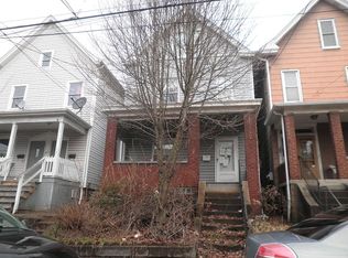 590 4th St, Pitcairn, PA